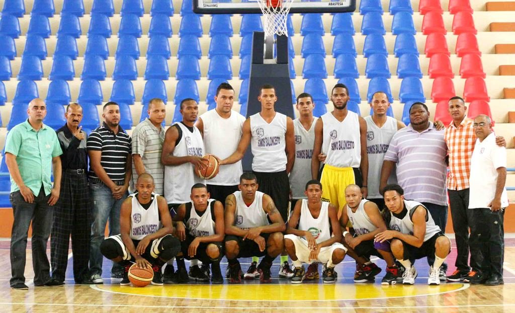 Equipo de Moca que alcanzó el sexto lugar en la Copa Juan Pablo Duarte 2014